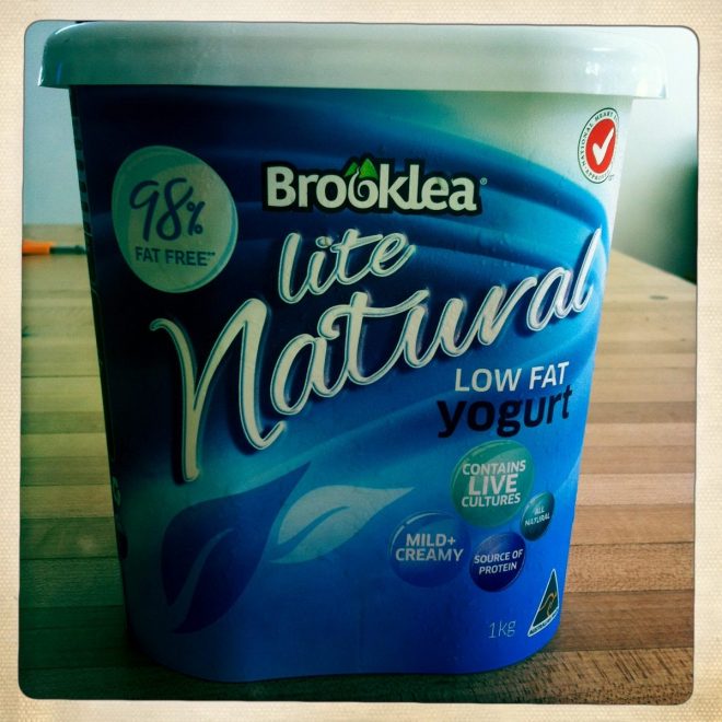 brooklea-lite-natural-low-fat-yoghurt